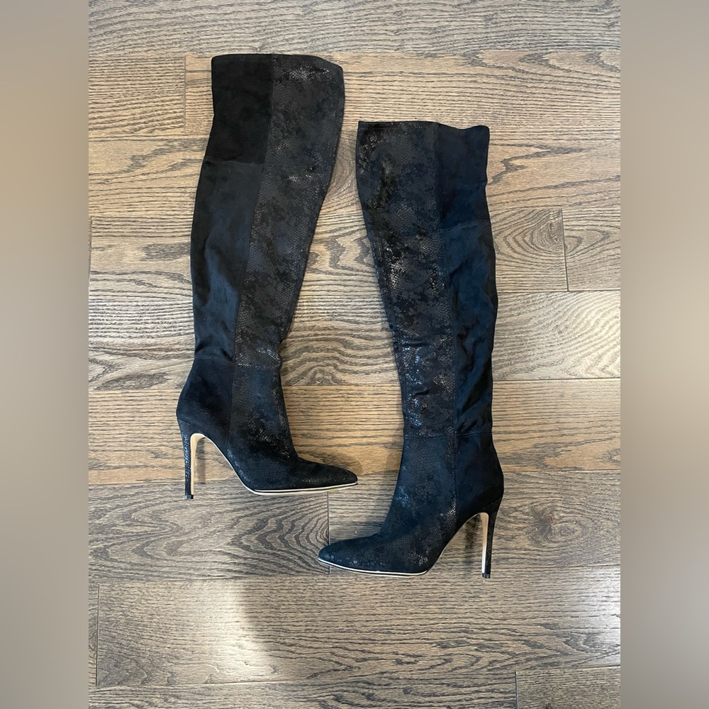 GUESS Black Boots